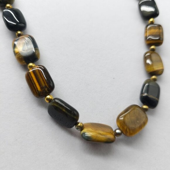 Stauer Polished Tigers Eye Necklace With Gold Accents 20 Inches - Picture 2 of 6